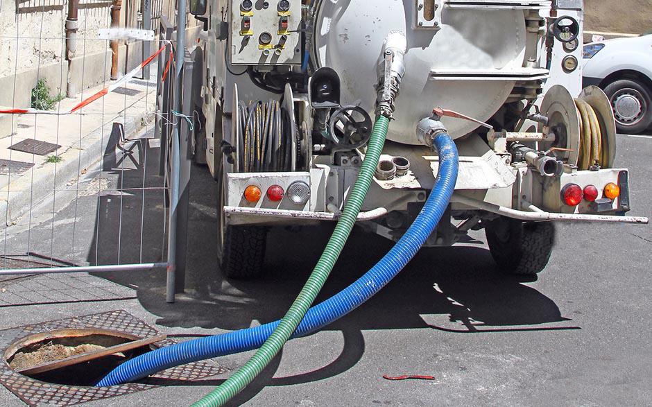 comment déboucher une canalisation Vétheuil